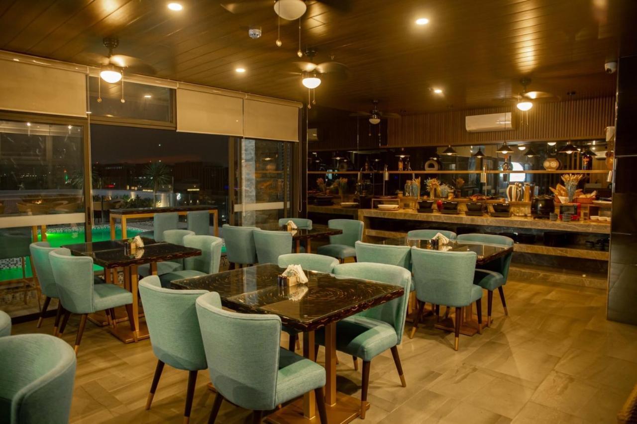 El Vistra Hotel 安吉利斯 外观 照片