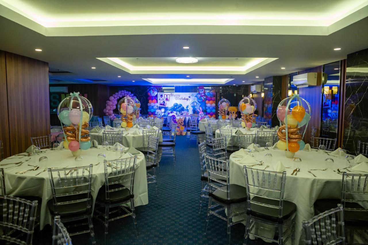 El Vistra Hotel 安吉利斯 外观 照片