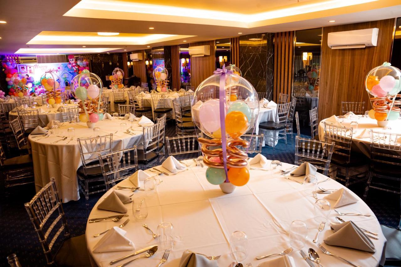El Vistra Hotel 安吉利斯 外观 照片