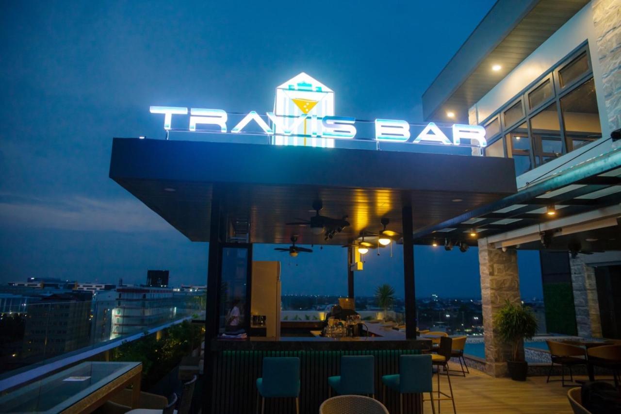 El Vistra Hotel 安吉利斯 外观 照片