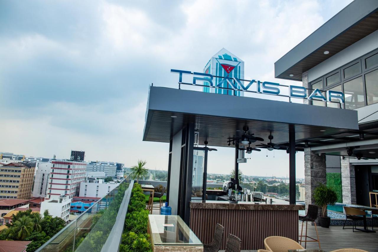 El Vistra Hotel 安吉利斯 外观 照片