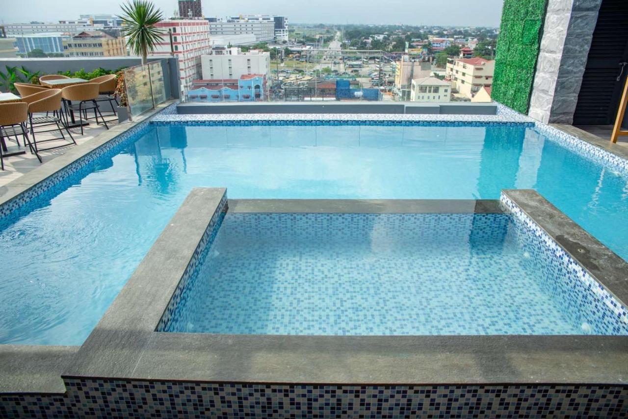 El Vistra Hotel 安吉利斯 外观 照片