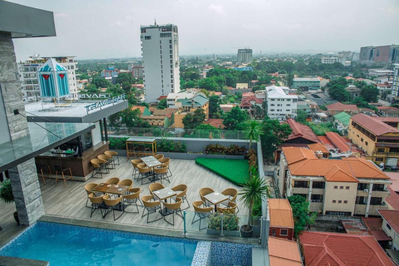 El Vistra Hotel 安吉利斯 外观 照片